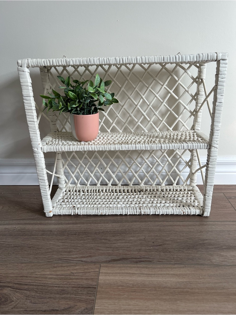 Vintage White Wicker Rattan 3-Tier Wall Shelf Boho Coastal Cottage Decor